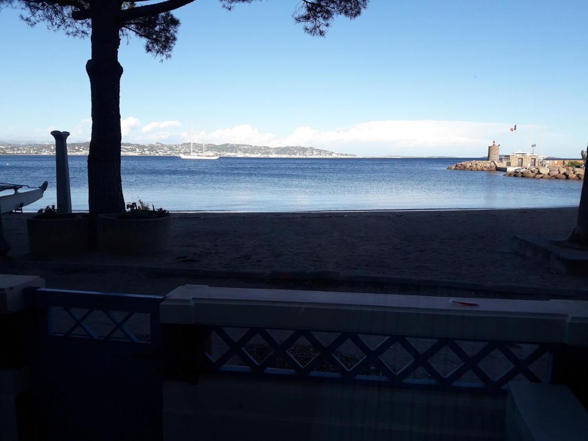 French Riviera 1 Bedroom On The Beach Facing Cannes 泰晤勒·苏尔·梅尔 外观 照片
